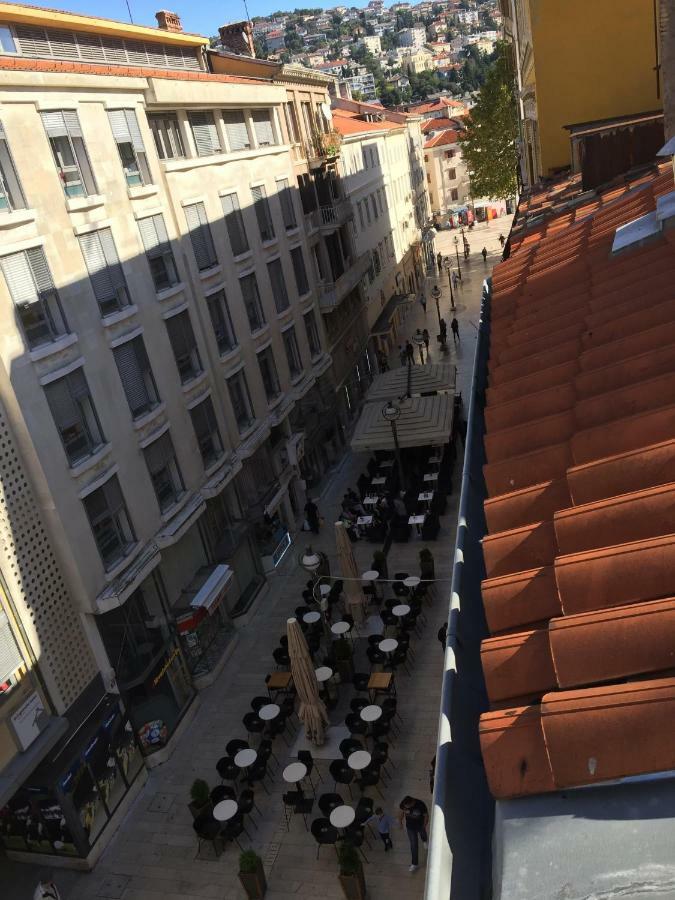 Charming Rijeka City Center Apartment Renee Экстерьер фото